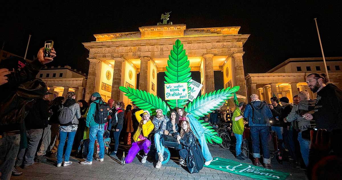 Viering van de legalisering van cannabis in Duitsland